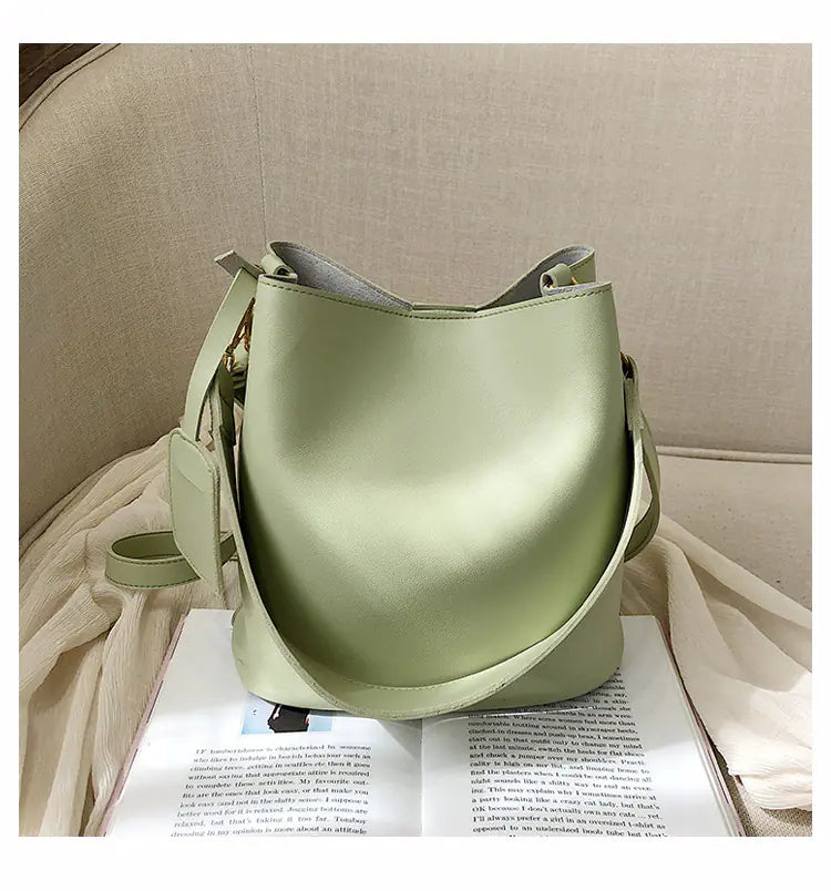 Simple Trendy Bucket Bag